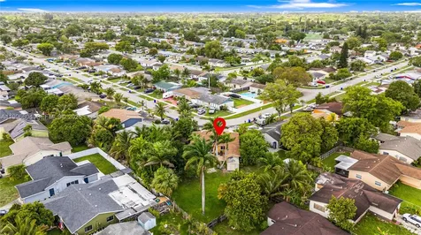 7690 SW 7th Court North Lauderdale FL 33068