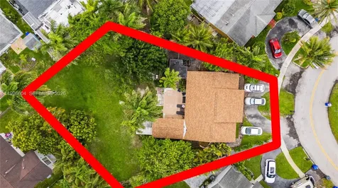 7690 SW 7th Court North Lauderdale FL 33068