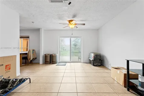 7690 SW 7th Court North Lauderdale FL 33068