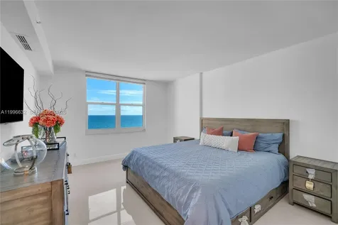 2501 S Ocean Drive Hollywood FL 33019
