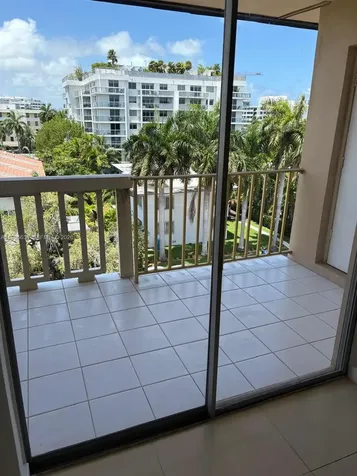 Bay Harbor Islands FL 33154