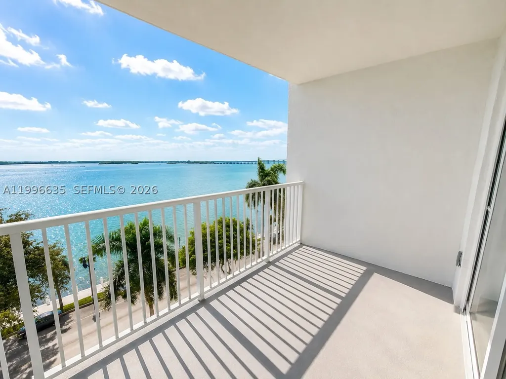 1420 Brickell Bay Drive Miami FL 33131