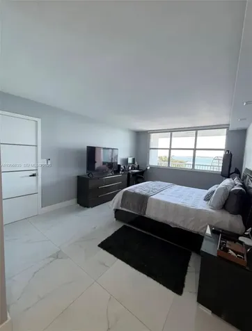1420 Brickell Bay Drive Miami FL 33131