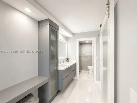 1420 Brickell Bay Drive Miami FL 33131