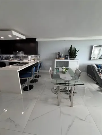 1420 Brickell Bay Drive Miami FL 33131