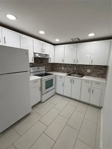 150 SW 134th Way Pembroke Pines FL 33027