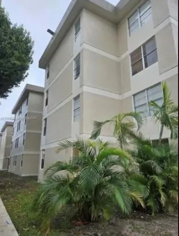 1805 W 56th Street Hialeah FL 33012