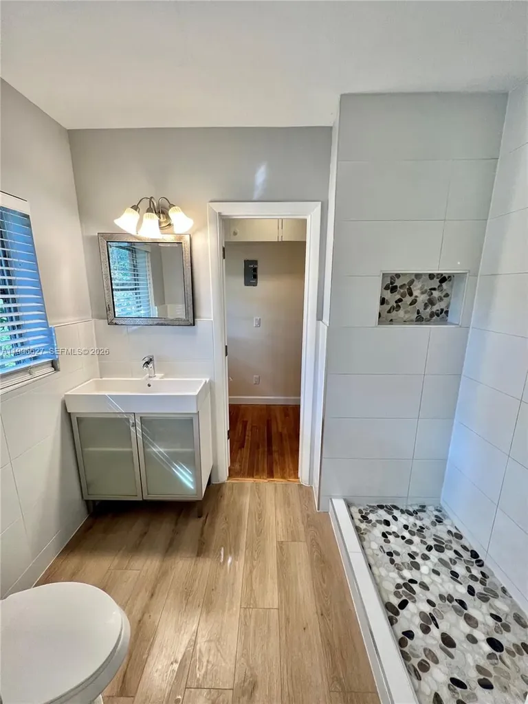 115 NE 14th Avenue Fort Lauderdale FL 33301