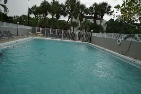 13015 SW 88th Terrace S Miami FL 33186