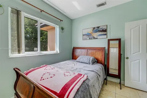 14606 SW 158th Place Miami FL 33196