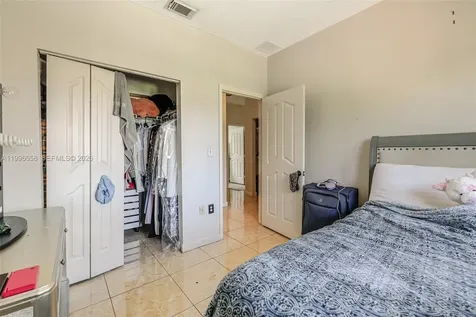 14606 SW 158th Place Miami FL 33196