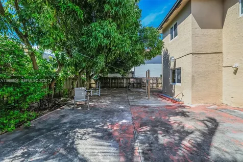 14606 SW 158th Place Miami FL 33196