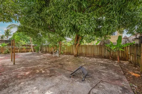 14606 SW 158th Place Miami FL 33196