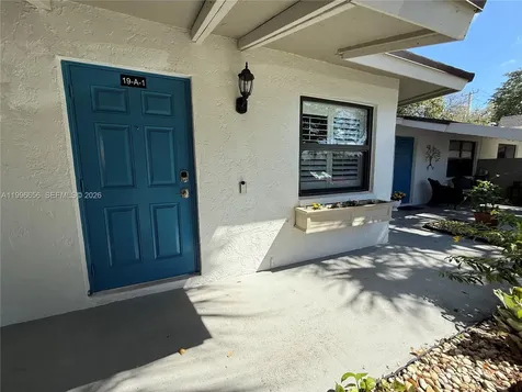 3015 SW 20th Terrace Delray Beach FL 33445