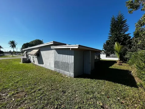 4753 NW 41st Street Lauderdale Lakes FL 33319