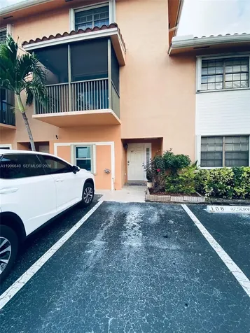 9890 Hammocks Boulevard Miami FL 33196