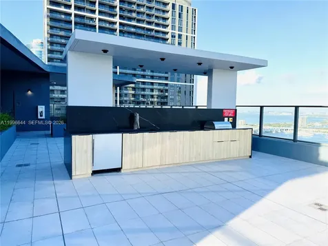 121 NE 5 Street Miami FL 33132