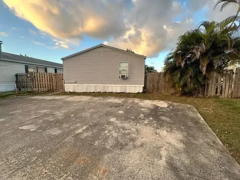 11863 Atlantic Circle Boca Raton FL 33428