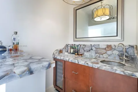 201 Crandon Boulevard Key Biscayne FL 33149