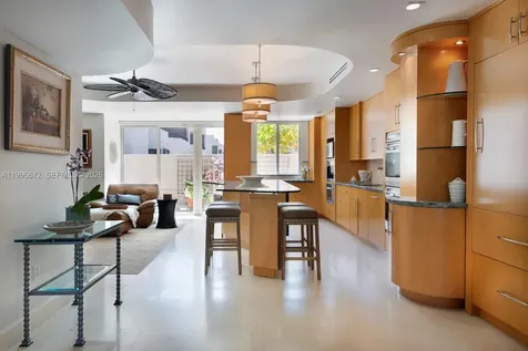 201 Crandon Boulevard Key Biscayne FL 33149