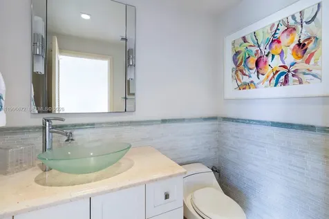 201 Crandon Boulevard Key Biscayne FL 33149