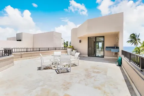 201 Crandon Boulevard Key Biscayne FL 33149