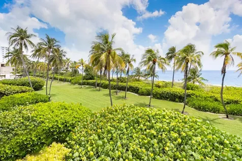 201 Crandon Boulevard Key Biscayne FL 33149
