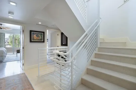 201 Crandon Boulevard Key Biscayne FL 33149