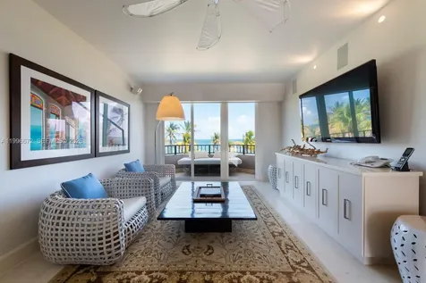 201 Crandon Boulevard Key Biscayne FL 33149