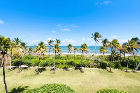 201 Crandon Boulevard Key Biscayne FL 33149