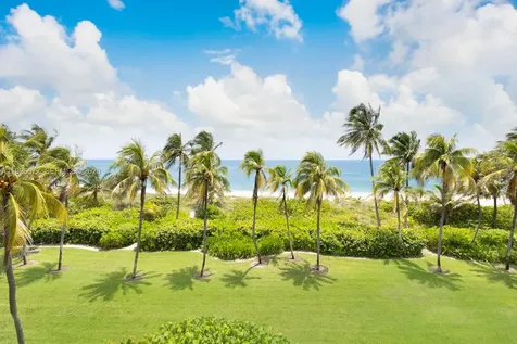 201 Crandon Boulevard Key Biscayne FL 33149