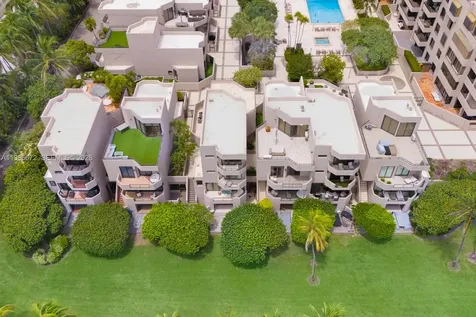 201 Crandon Boulevard Key Biscayne FL 33149