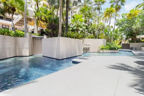 201 Crandon Boulevard Key Biscayne FL 33149
