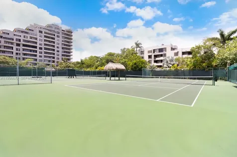 201 Crandon Boulevard Key Biscayne FL 33149