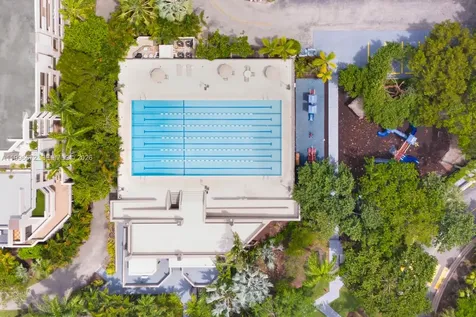 201 Crandon Boulevard Key Biscayne FL 33149