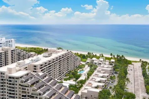 201 Crandon Boulevard Key Biscayne FL 33149