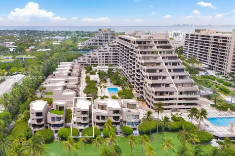 201 Crandon Boulevard Key Biscayne FL 33149