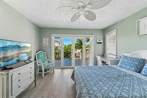 201 Wildwood Circle Key Largo FL 33037