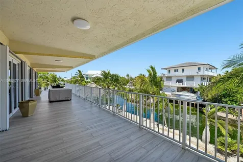 201 Wildwood Circle Key Largo FL 33037