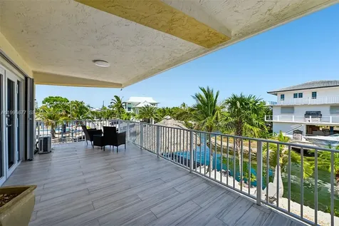 201 Wildwood Circle Key Largo FL 33037