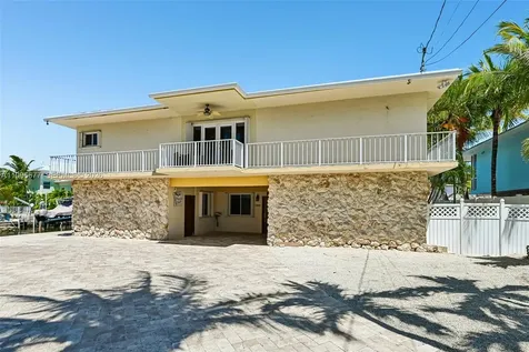 201 Wildwood Circle Key Largo FL 33037