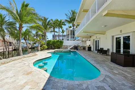 201 Wildwood Circle Key Largo FL 33037