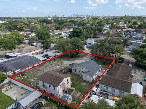 3035 NW 93rd Street Miami FL 33147
