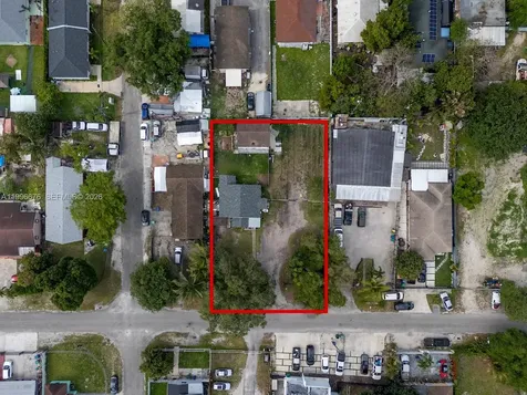 3035 NW 93rd Street Miami FL 33147