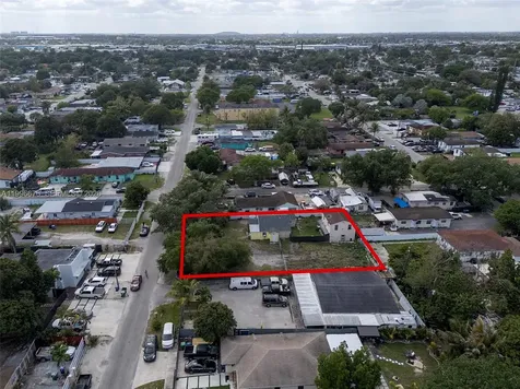 3035 NW 93rd Street Miami FL 33147