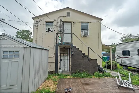 3035 NW 93rd Street Miami FL 33147