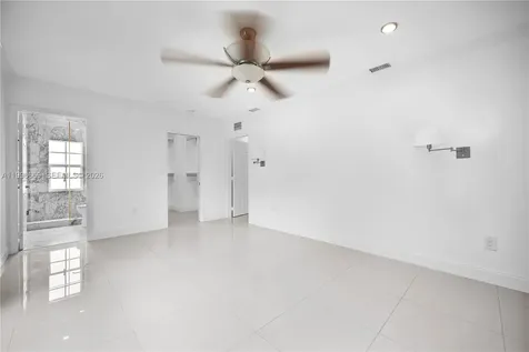 3040 Lucaya Street Miami FL 33133
