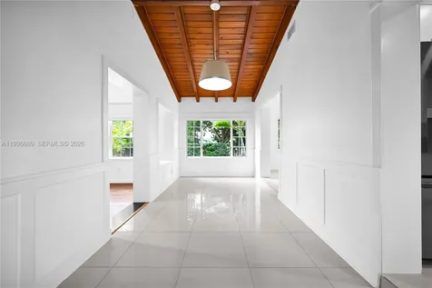 3040 Lucaya Street Miami FL 33133