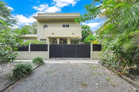 3040 Lucaya Street Miami FL 33133