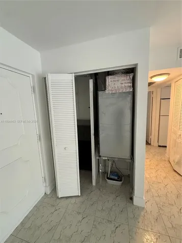 17560 Atlantic Boulevard Sunny Isles Beach FL 33160
